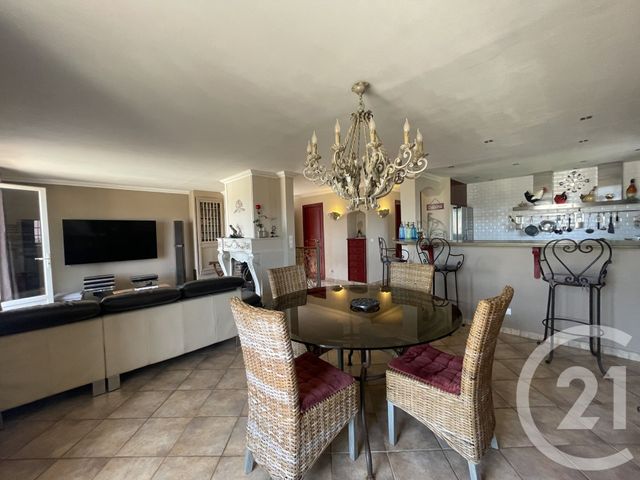 Maison à vendre - 4 pièces - 123 m2 - Cogolin - 83 - PROVENCE-ALPES-COTE-D-AZUR