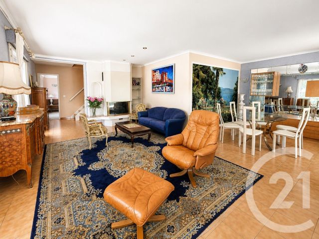 Maison &agrave; vendre - 4 pi&egrave;ces - 110,81 m2 - La Mole - 83 - PROVENCE-ALPES-COTE-D-AZUR