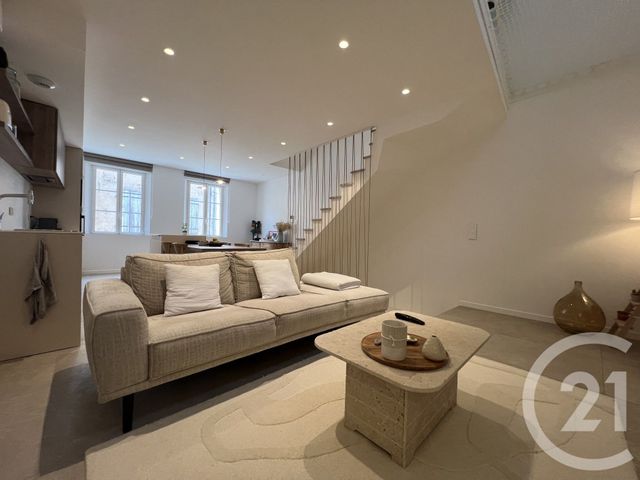 Maison à vendre - 4 pièces - 97,81 m2 - Cogolin - 83 - PROVENCE-ALPES-COTE-D-AZUR