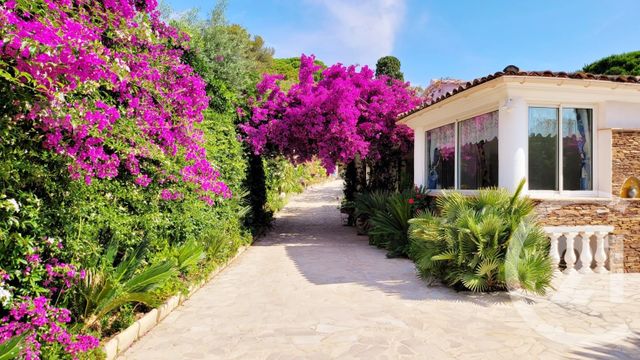 Maison à vendre - 4 pièces - 134 m2 - Ste Maxime - 83 - PROVENCE-ALPES-COTE-D-AZUR