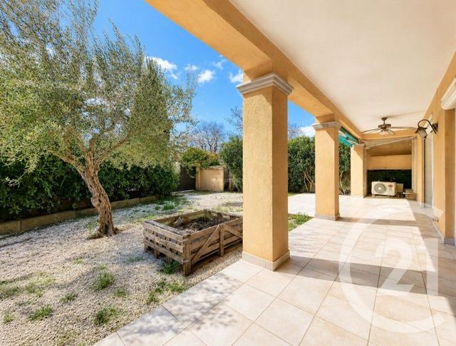 Appartement F3 &agrave; vendre - 3 pi&egrave;ces - 93,76 m2 - Cogolin - 83 - PROVENCE-ALPES-COTE-D-AZUR