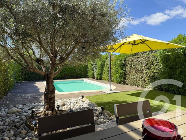 Maison à vendre - 4 pièces - 82 m2 - Cogolin - 83 - PROVENCE-ALPES-COTE-D-AZUR