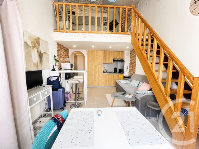 Appartement F2 &agrave; vendre - 2 pi&egrave;ces - 29,70 m2 - Le Plan De La Tour - 83 - PROVENCE-ALPES-COTE-D-AZUR