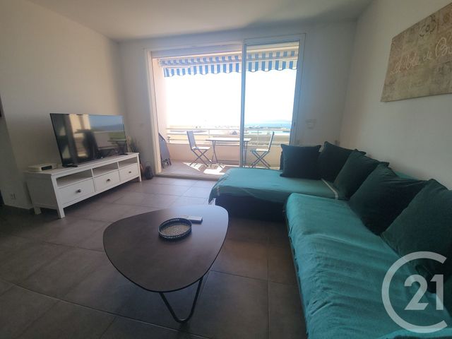 Appartement T3 à vendre - 3 pièces - 57,60 m2 - Ste Maxime - 83 - PROVENCE-ALPES-COTE-D-AZUR