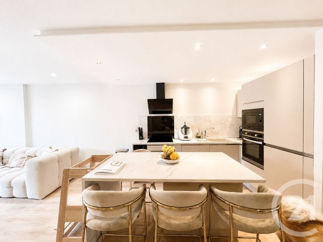 Appartement F4 &agrave; vendre - 4 pi&egrave;ces - 77 m2 - Cogolin - 83 - PROVENCE-ALPES-COTE-D-AZUR