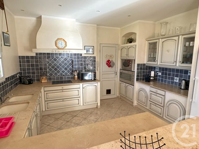 Maison à vendre - 6 pièces - 250 m2 - Cogolin - 83 - PROVENCE-ALPES-COTE-D-AZUR