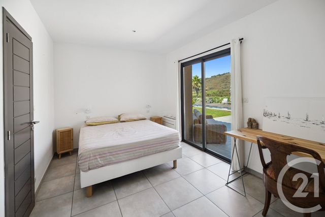 Maison à vendre - 5 pièces - 184,20 m2 - Cogolin - 83 - PROVENCE-ALPES-COTE-D-AZUR