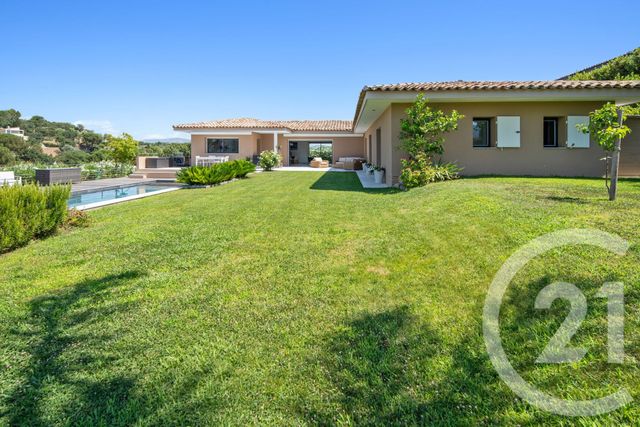 Maison à vendre - 5 pièces - 184,20 m2 - Cogolin - 83 - PROVENCE-ALPES-COTE-D-AZUR