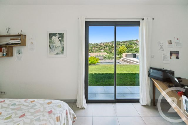 Maison à vendre - 5 pièces - 184,20 m2 - Cogolin - 83 - PROVENCE-ALPES-COTE-D-AZUR