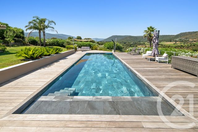 Maison à vendre - 5 pièces - 184,20 m2 - Cogolin - 83 - PROVENCE-ALPES-COTE-D-AZUR