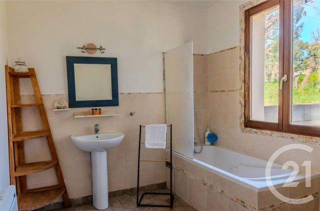 Maison à vendre - 10 pièces - 300 m2 - Cogolin - 83 - PROVENCE-ALPES-COTE-D-AZUR