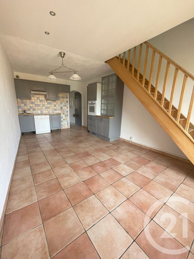 Appartement Duplex à vendre - 4 pièces - 72,50 m2 - Cogolin - 83 - PROVENCE-ALPES-COTE-D-AZUR