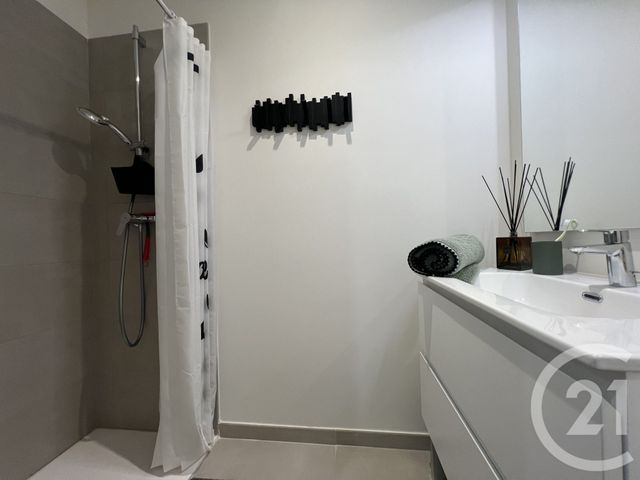 Appartement F3 &agrave; vendre - 3 pi&egrave;ces - 65 m2 - Cogolin - 83 - PROVENCE-ALPES-COTE-D-AZUR