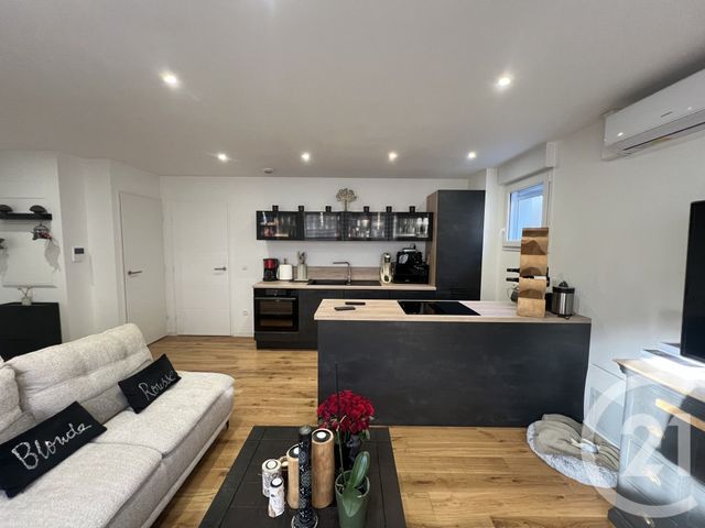 Appartement F3 &agrave; vendre - 3 pi&egrave;ces - 65 m2 - Cogolin - 83 - PROVENCE-ALPES-COTE-D-AZUR