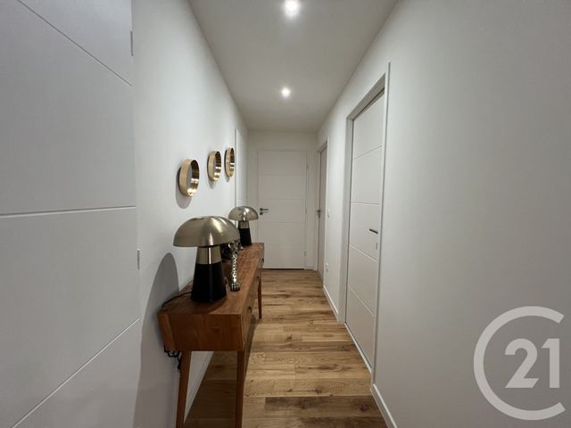 Appartement F3 &agrave; vendre - 3 pi&egrave;ces - 65 m2 - Cogolin - 83 - PROVENCE-ALPES-COTE-D-AZUR