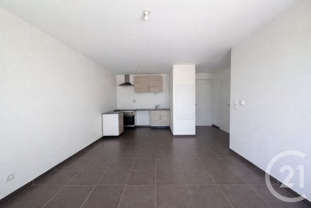 Appartement F2 &agrave; vendre - 2 pi&egrave;ces - 40,68 m2 - Cogolin - 83 - PROVENCE-ALPES-COTE-D-AZUR