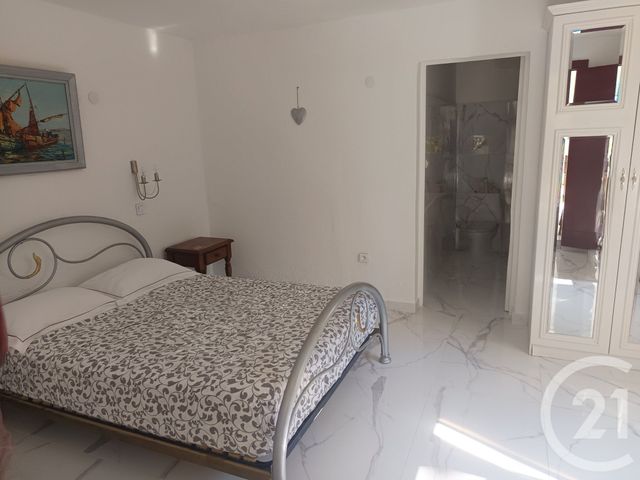 Maison à vendre - 8 pièces - 237 m2 - Ste Maxime - 83 - PROVENCE-ALPES-COTE-D-AZUR