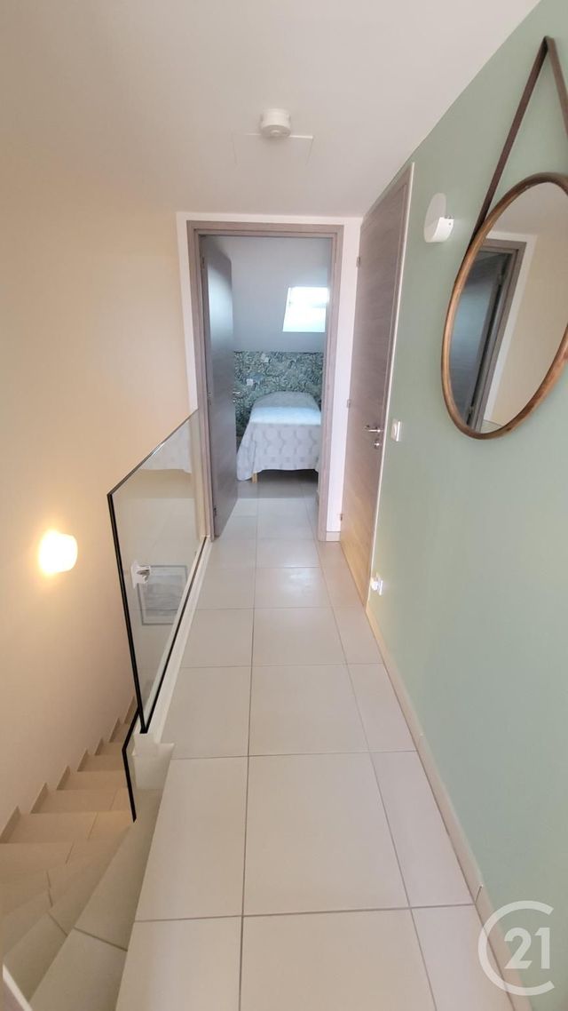 Appartement Duplex à vendre - 3 pièces - 60,56 m2 - Grimaud - 83 - PROVENCE-ALPES-COTE-D-AZUR