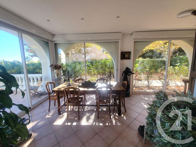 Appartement T2 à vendre - 3 pièces - 116,02 m2 - Ste Maxime - 83 - PROVENCE-ALPES-COTE-D-AZUR