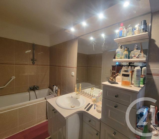 Appartement T2 à vendre - 3 pièces - 116,02 m2 - Ste Maxime - 83 - PROVENCE-ALPES-COTE-D-AZUR