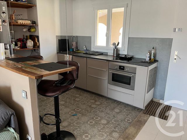 Appartement T2 à vendre - 2 pièces - 41,86 m2 - Cogolin - 83 - PROVENCE-ALPES-COTE-D-AZUR