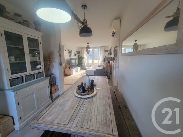 Appartement T3 &agrave; vendre - 3 pi&egrave;ces - 65 m2 - Cogolin - 83 - PROVENCE-ALPES-COTE-D-AZUR
