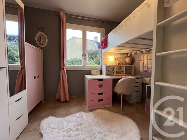 Appartement F4 &agrave; vendre - 4 pi&egrave;ces - 82 m2 - Grimaud - 83 - PROVENCE-ALPES-COTE-D-AZUR