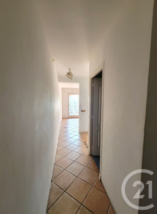 Appartement T2 &agrave; vendre - 2 pi&egrave;ces - 34,61 m2 - Cogolin - 83 - PROVENCE-ALPES-COTE-D-AZUR