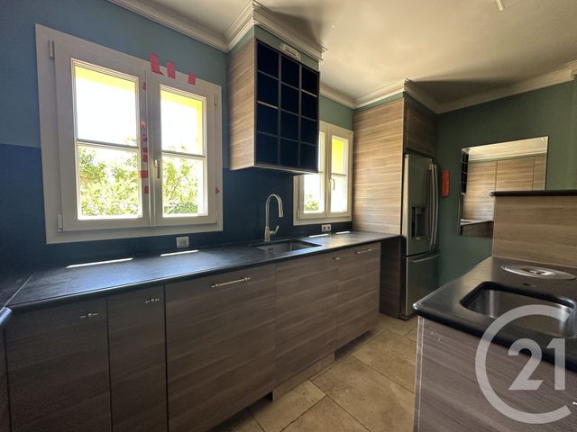 Maison &agrave; vendre - 8 pi&egrave;ces - 275 m2 - Cogolin - 83 - PROVENCE-ALPES-COTE-D-AZUR