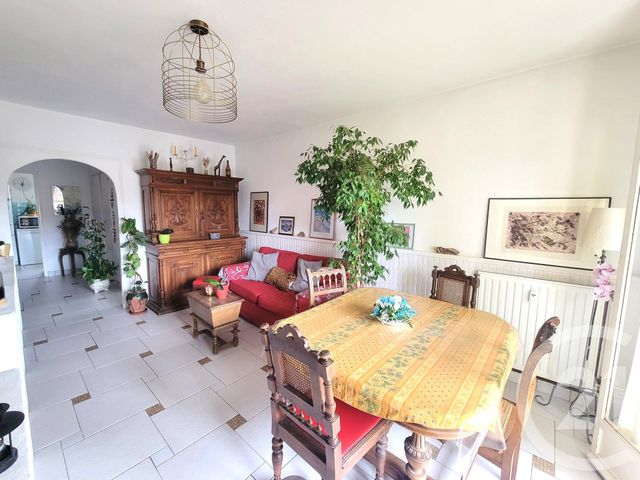 Appartement T4 &agrave; vendre - 4 pi&egrave;ces - 73,97 m2 - Cogolin - 83 - PROVENCE-ALPES-COTE-D-AZUR