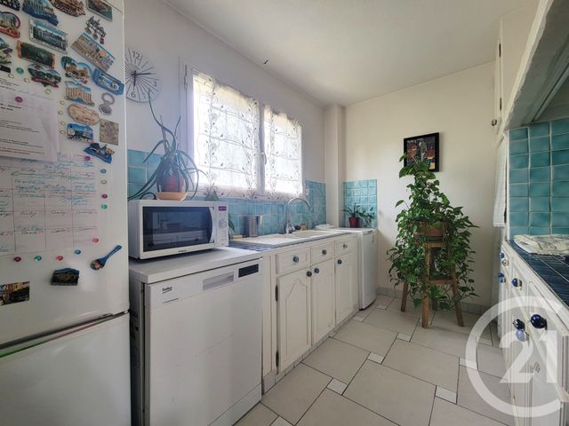 Appartement T4 &agrave; vendre - 4 pi&egrave;ces - 73,97 m2 - Cogolin - 83 - PROVENCE-ALPES-COTE-D-AZUR