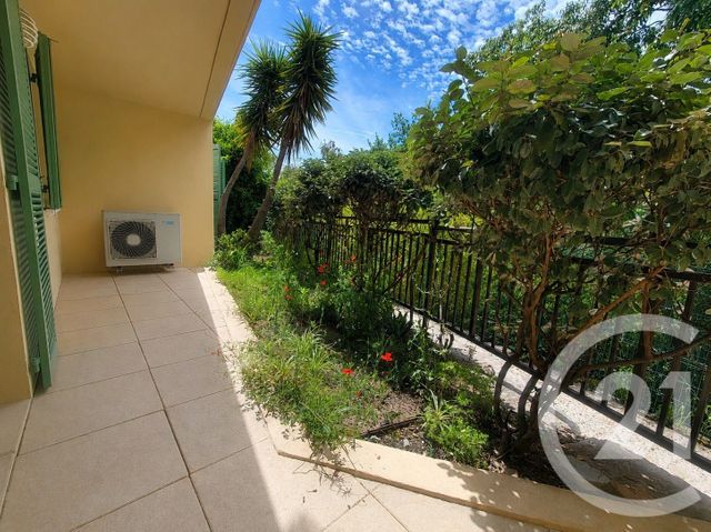 appartement - GRIMAUD - 83
