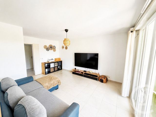 Appartement T3 &agrave; vendre - 3 pi&egrave;ces - 60 m2 - Cogolin - 83 - PROVENCE-ALPES-COTE-D-AZUR