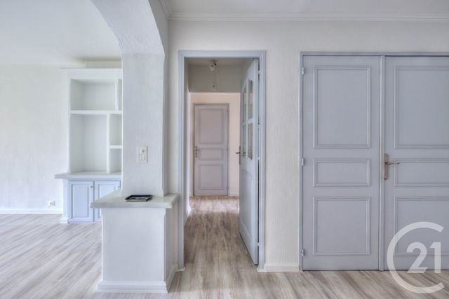 Appartement T4 &agrave; vendre - 4 pi&egrave;ces - 71,27 m2 - Cogolin - 83 - PROVENCE-ALPES-COTE-D-AZUR