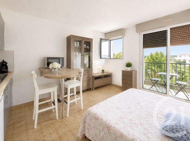 Appartement Studio &agrave; vendre - 1 pi&egrave;ce - 21 m2 - Ste Maxime - 83 - PROVENCE-ALPES-COTE-D-AZUR