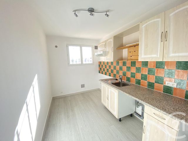 Appartement F3 à vendre - 3 pièces - 58,78 m2 - COGOLIN - 83 - PROVENCE-ALPES-COTE-D-AZUR Appartement F3 à vendre - 3 pièces - 58,78 m2 - COGOLIN - 83 - PROVENCE-ALPES-COTE-D-AZUR