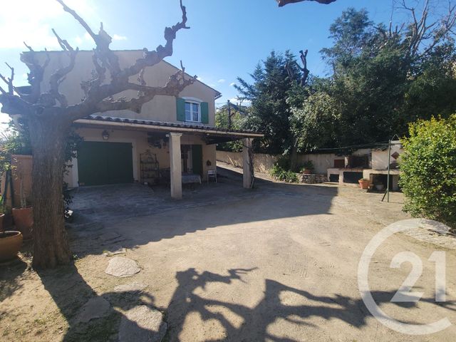 Maison à vendre - 4 pièces - 120 m2 - Cogolin - 83 - PROVENCE-ALPES-COTE-D-AZUR