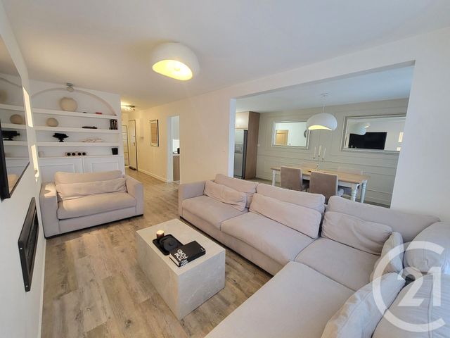 Appartement T4 &agrave; vendre - 4 pi&egrave;ces - 97,81 m2 - Cogolin - 83 - PROVENCE-ALPES-COTE-D-AZUR
