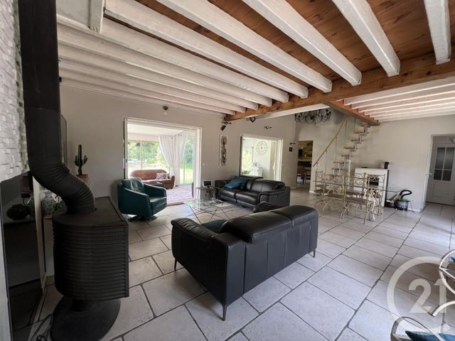 Maison à vendre - 8 pièces - 205 m2 - Le Plan De La Tour - 83 - PROVENCE-ALPES-COTE-D-AZUR