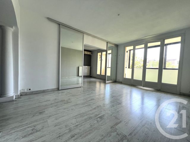 Appartement F4 &agrave; vendre - 4 pi&egrave;ces - 72,35 m2 - Cogolin - 83 - PROVENCE-ALPES-COTE-D-AZUR