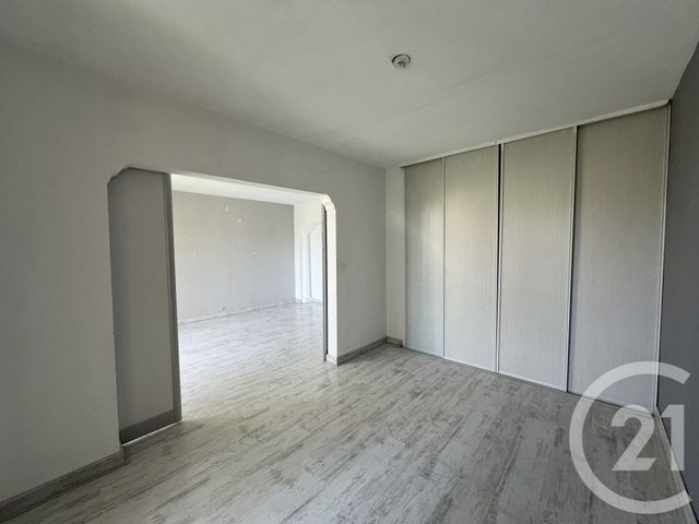 Appartement F4 &agrave; vendre - 4 pi&egrave;ces - 72,35 m2 - Cogolin - 83 - PROVENCE-ALPES-COTE-D-AZUR