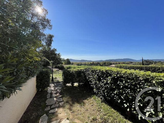 Appartement T2 à vendre - 2 pièces - 22,43 m2 - Grimaud - 83 - PROVENCE-ALPES-COTE-D-AZUR