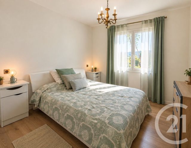 Maison &agrave; vendre - 4 pi&egrave;ces - 92,49 m2 - La Mole - 83 - PROVENCE-ALPES-COTE-D-AZUR