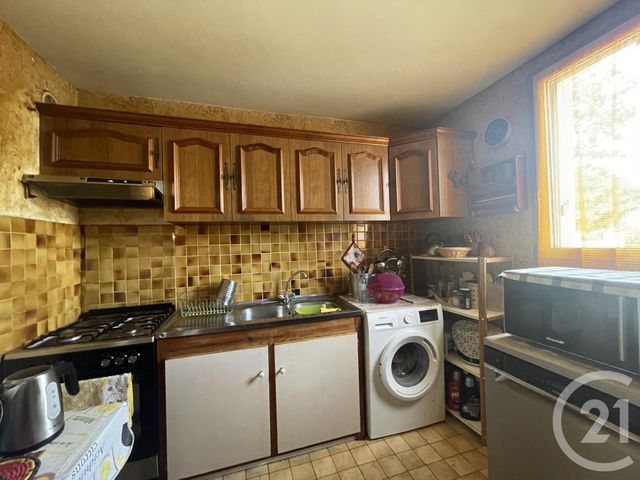 Afficher la photo en grand Appartement F3 à vendre - 3 pièces - 78,34 m2 - Cogolin - 83 - PROVENCE-ALPES-COTE-D-AZUR