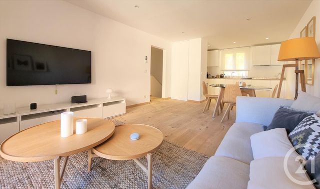 Appartement F3 à vendre - 3 pièces - 65,84 m2 - ST TROPEZ - 83 - PROVENCE-ALPES-COTE-D-AZUR Appartement F3 à vendre - 3 pièces - 65,84 m2 - ST TROPEZ - 83 - PROVENCE-ALPES-COTE-D-AZUR