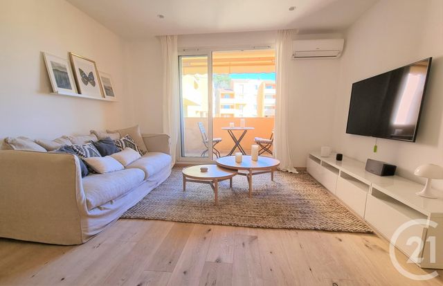 Appartement F3 à vendre - 3 pièces - 65,84 m2 - ST TROPEZ - 83 - PROVENCE-ALPES-COTE-D-AZUR Appartement F3 à vendre - 3 pièces - 65,84 m2 - ST TROPEZ - 83 - PROVENCE-ALPES-COTE-D-AZUR