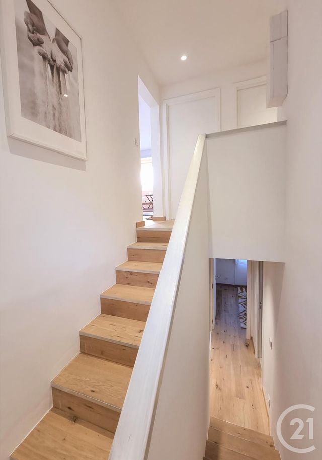 Appartement F3 à vendre - 3 pièces - 65,84 m2 - ST TROPEZ - 83 - PROVENCE-ALPES-COTE-D-AZUR Appartement F3 à vendre - 3 pièces - 65,84 m2 - ST TROPEZ - 83 - PROVENCE-ALPES-COTE-D-AZUR