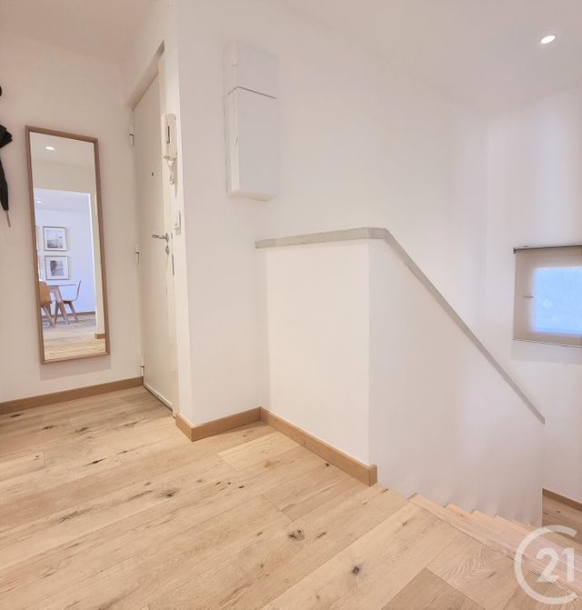 Appartement F3 à vendre - 3 pièces - 65,84 m2 - ST TROPEZ - 83 - PROVENCE-ALPES-COTE-D-AZUR Appartement F3 à vendre - 3 pièces - 65,84 m2 - ST TROPEZ - 83 - PROVENCE-ALPES-COTE-D-AZUR