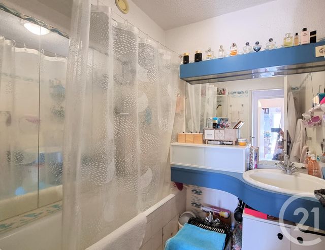 Appartement F3 à vendre - 3 pièces - 70 m2 - ST TROPEZ - 83 - PROVENCE-ALPES-COTE-D-AZUR Appartement F3 à vendre - 3 pièces - 70 m2 - ST TROPEZ - 83 - PROVENCE-ALPES-COTE-D-AZUR