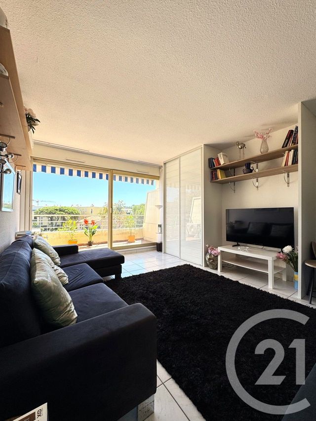Appartement Studio à vendre - 1 pièce - 25 m2 - St Tropez - 83 - PROVENCE-ALPES-COTE-D-AZUR